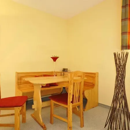 Chalchboda Apartment Arosa